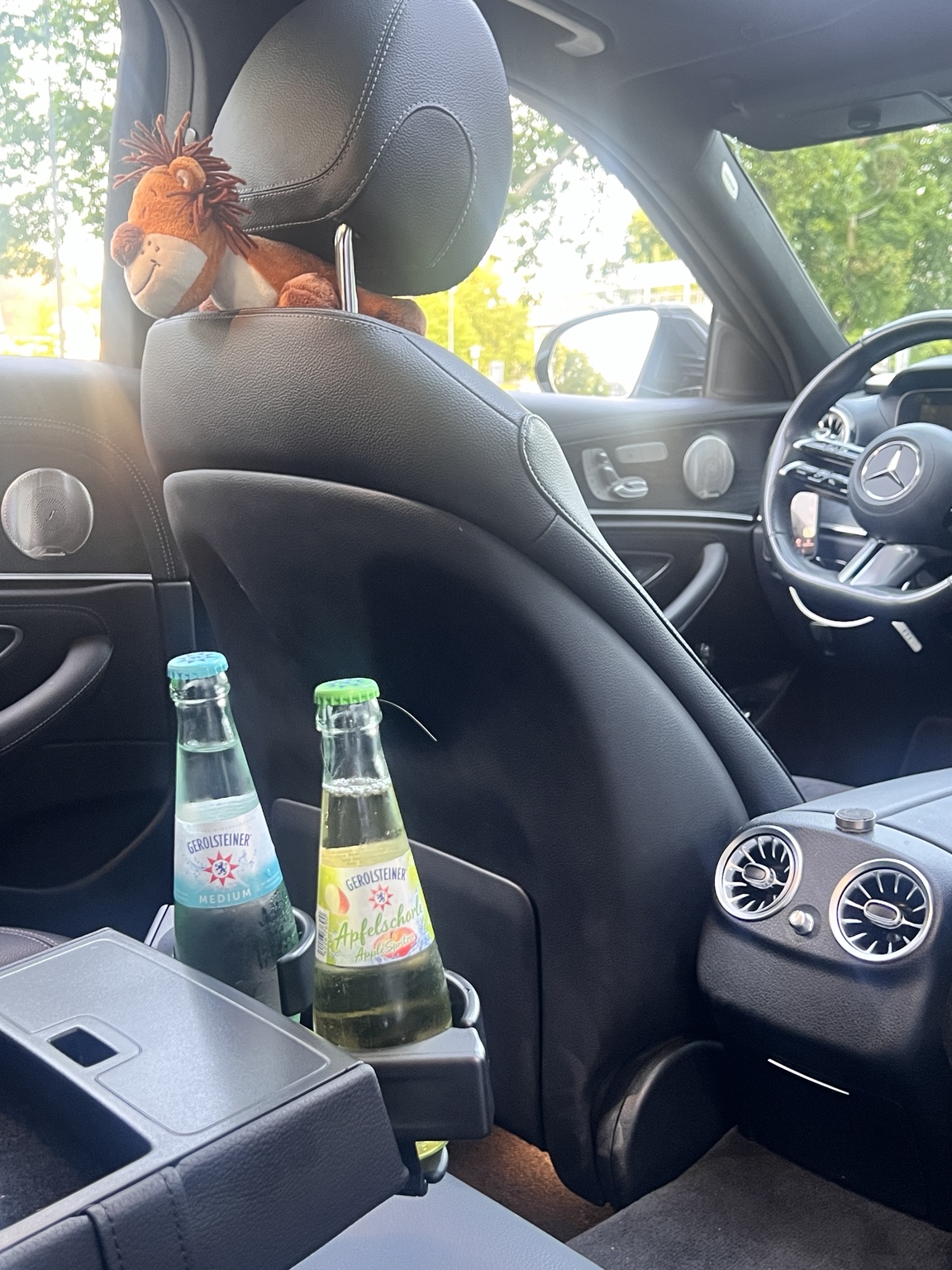 Taxi Getränke hinten